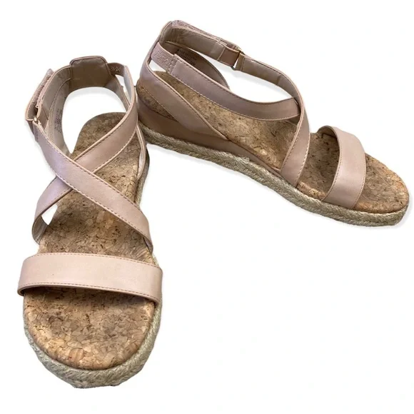 Adrienne vittadini cherli platform wedge slide deals